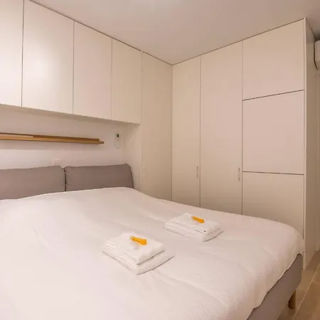 New Flat On A Top-level Location For 6 Apartment Ostend