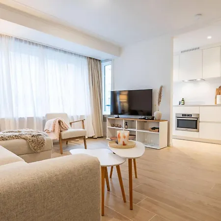 New Flat On A Top-level Location For 6 *