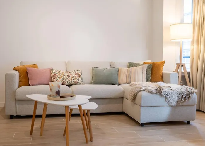 Appartement New Flat On A Top-level Location For 6